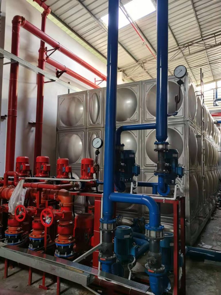 Water tank & pumps